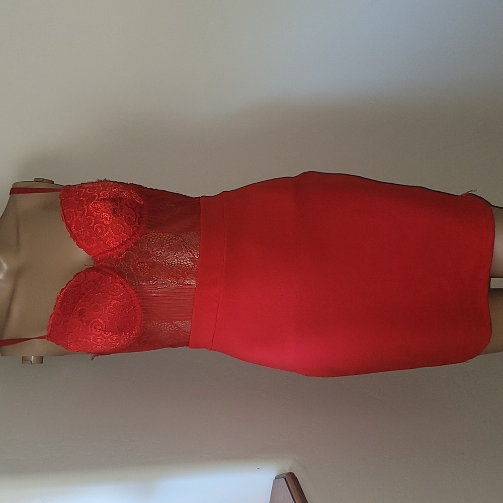 BEBE sexy short red dress 💃